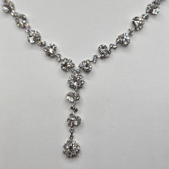 Swarovski Crystal Elements Silver Y Statement Necklace 16 - 19 inch Prom Bridal - Picture 2 of 5